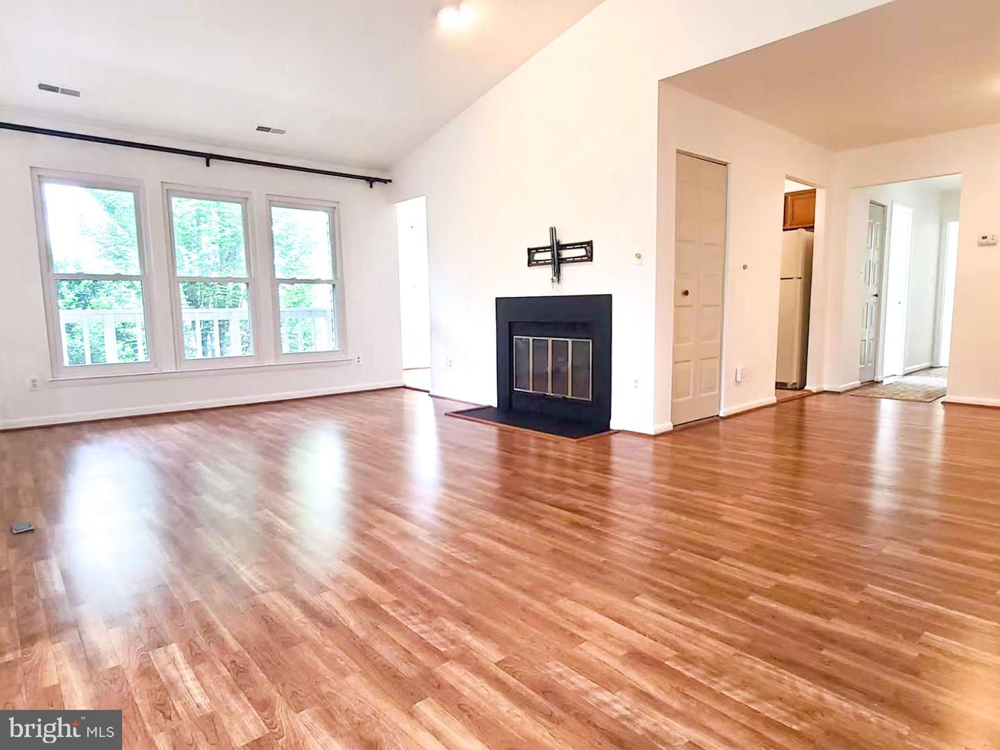 20072 Appledowre Cir #237 Property Photo 1