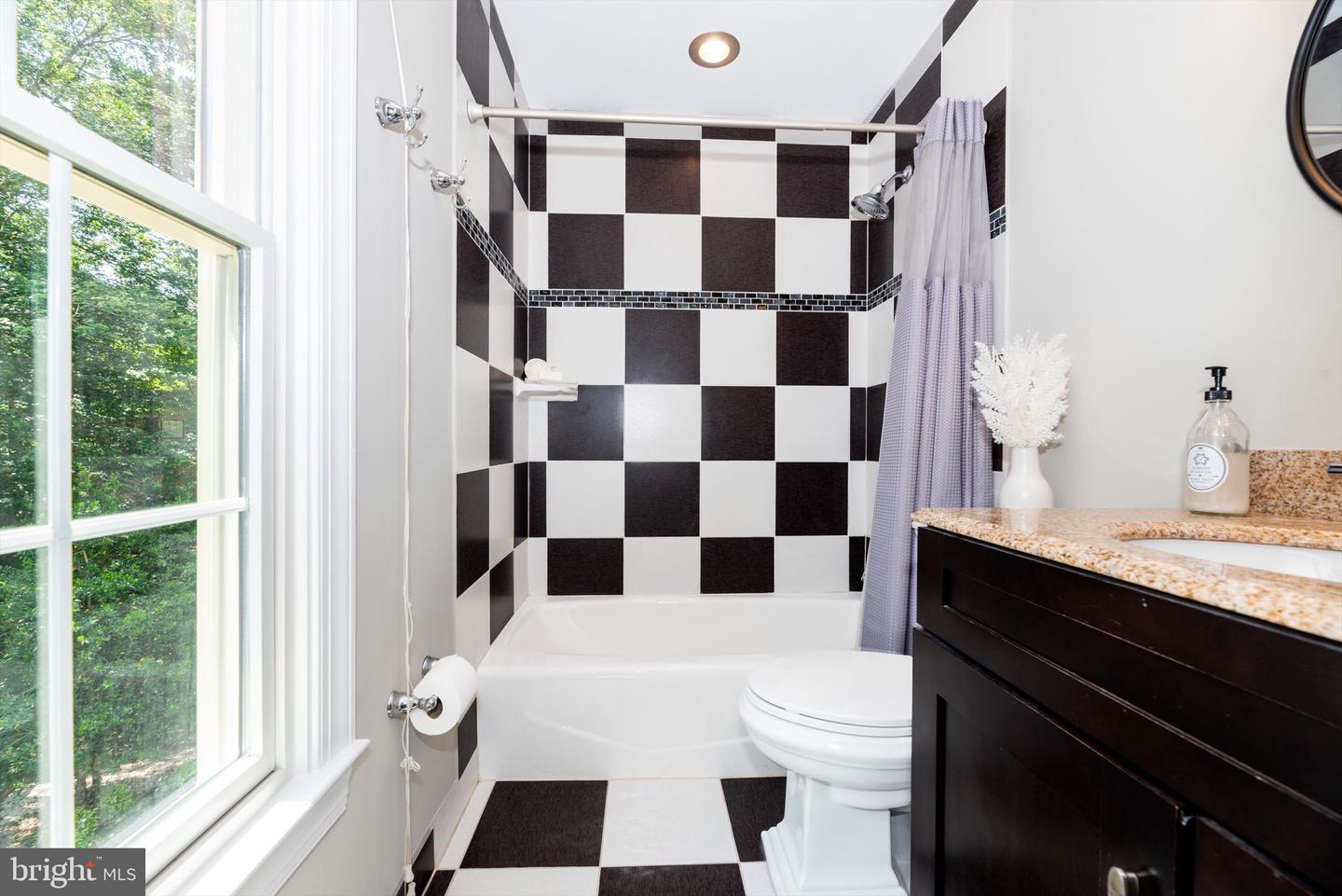 12 Turley Property Photo 33