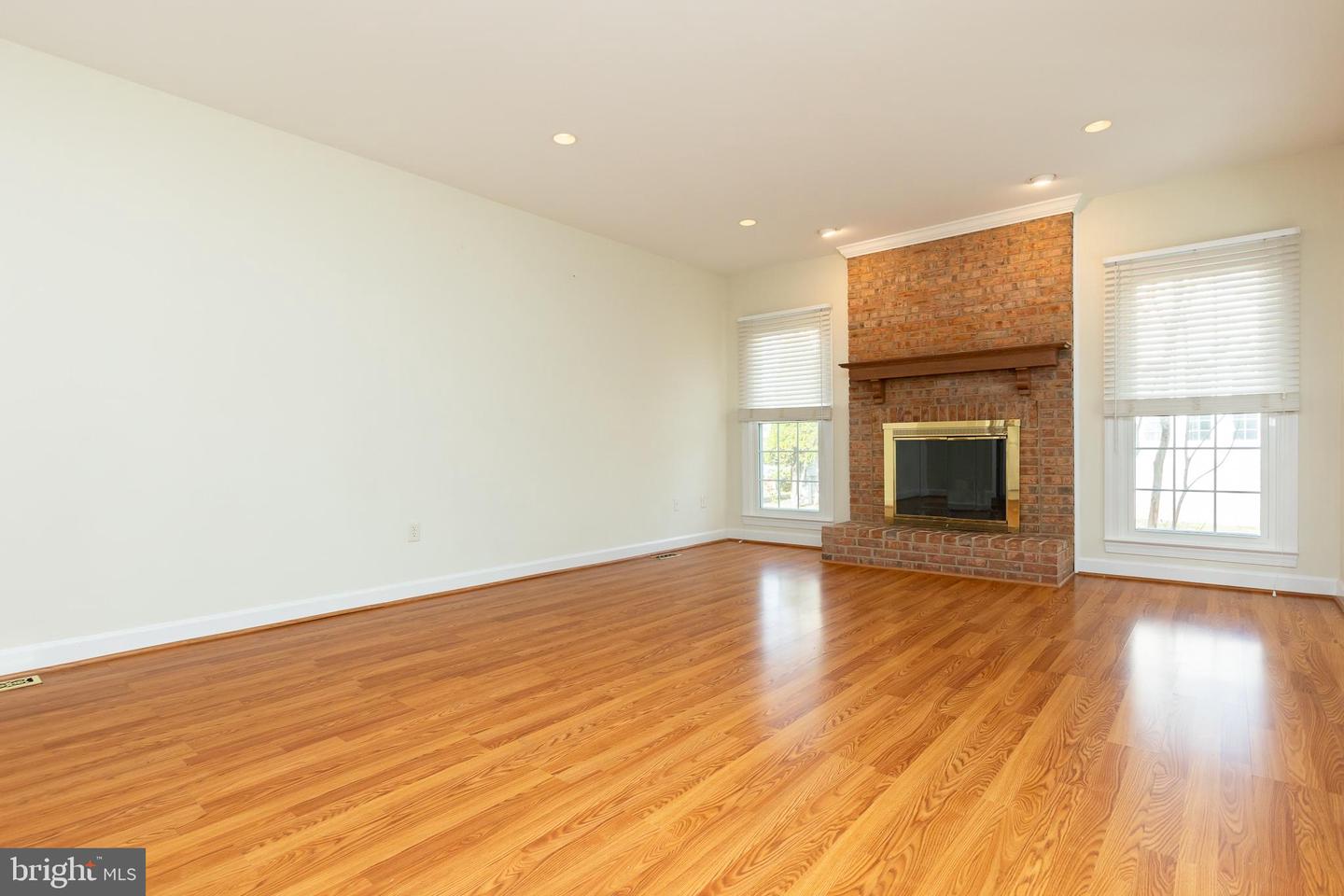 14209 Floral Park Dr Property Photo 33