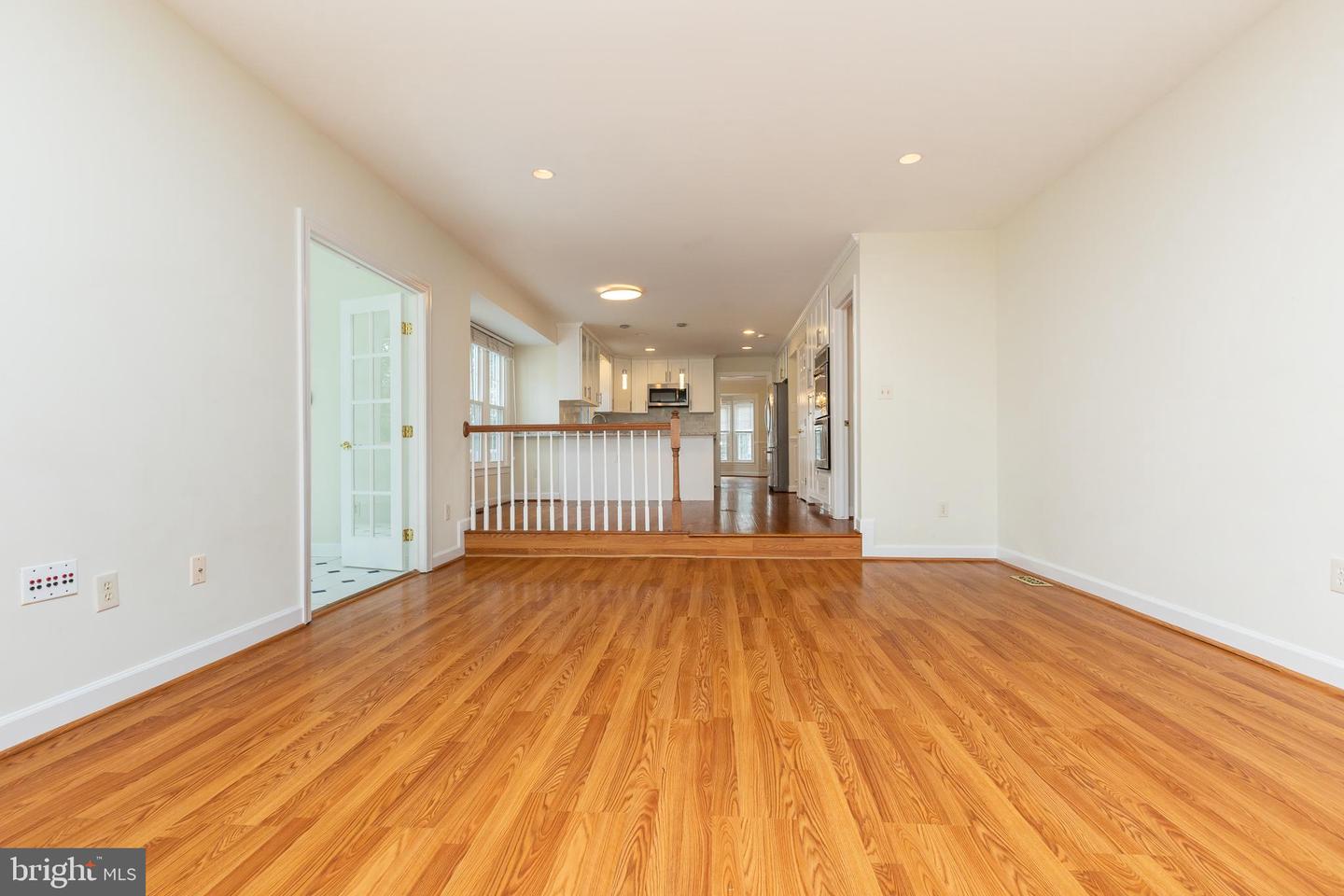 14209 Floral Park Dr Property Photo 36