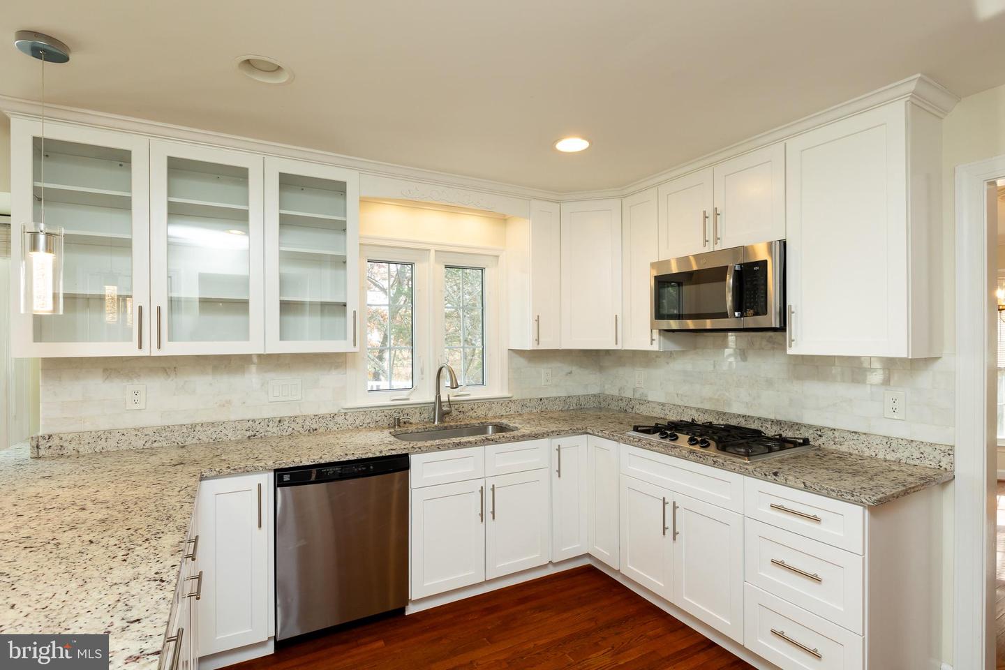 14209 Floral Park Dr Property Photo 39