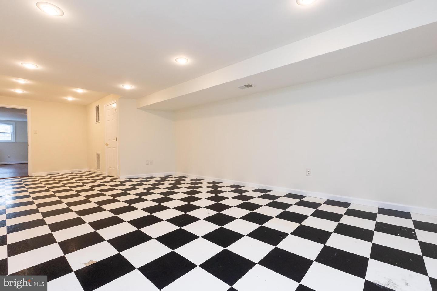 14209 Floral Park Dr Property Photo 85