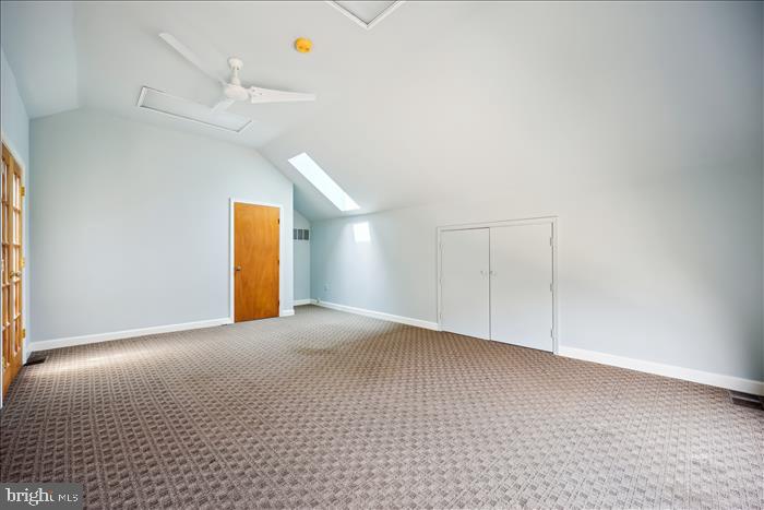 847-e Quince Orchard Blvd Property Photo 32