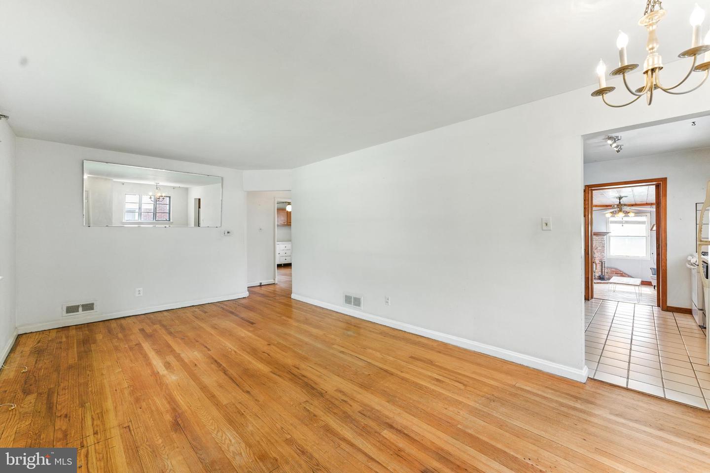 11109 Bucknell Dr Property Photo 4