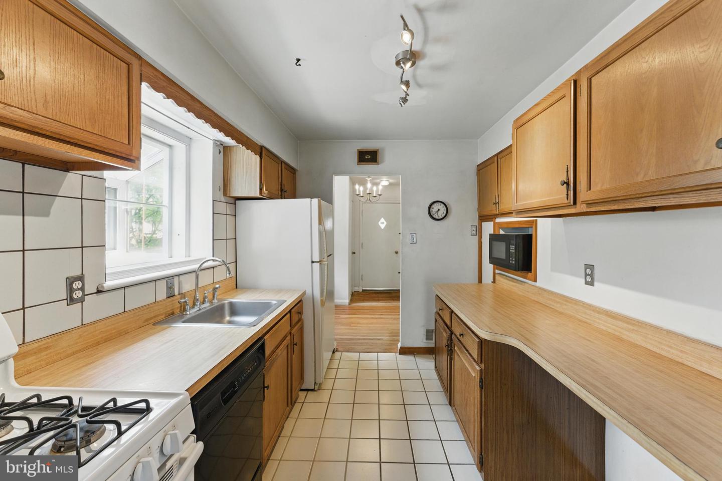 11109 Bucknell Dr Property Photo 6
