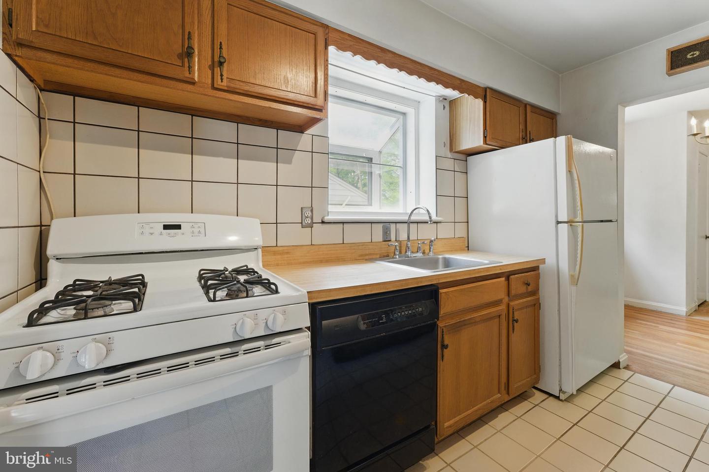 11109 Bucknell Dr Property Photo 8