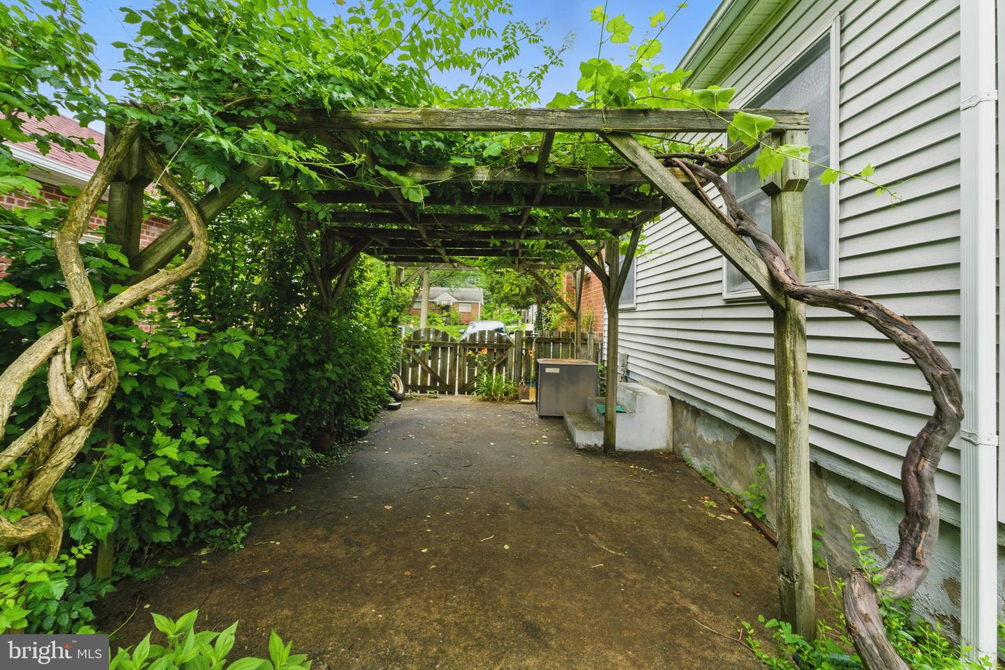 11109 Bucknell Dr Property Photo 38