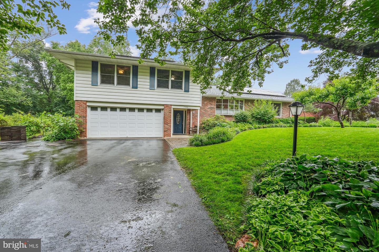 7106 WICK LN