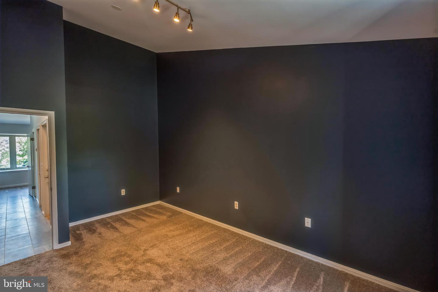 16047 Comprint Cir #16047 Property Photo 15