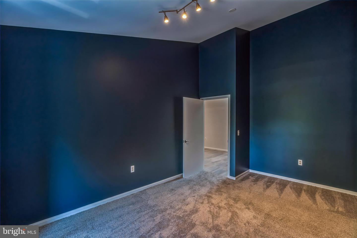 16047 Comprint Cir #16047 Property Photo 17