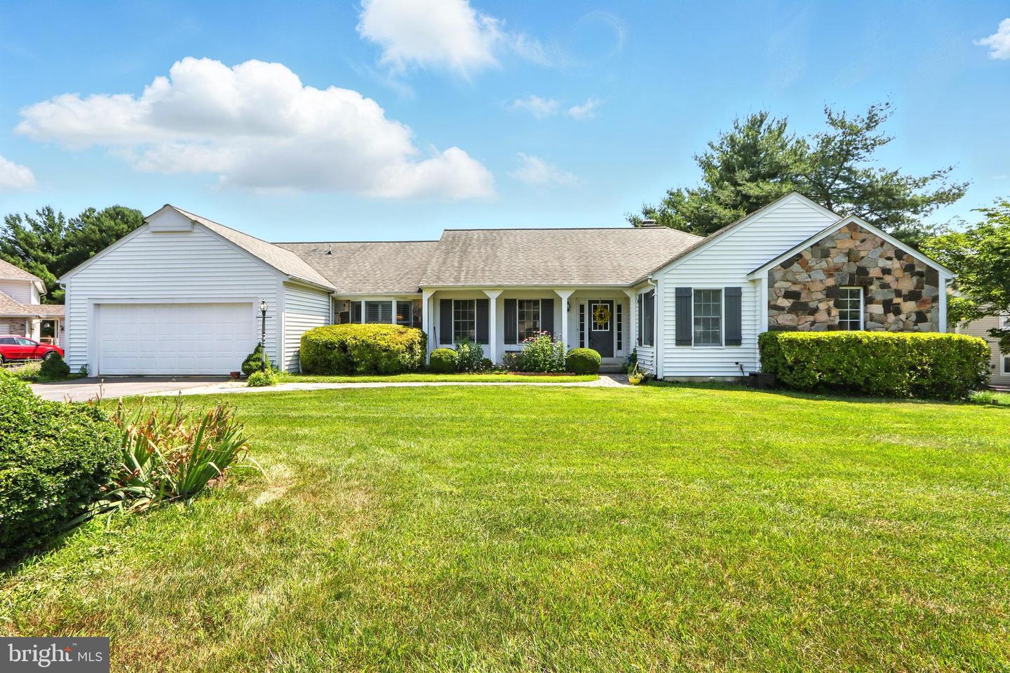 16235 Deer Lake Rd Property Photo 1