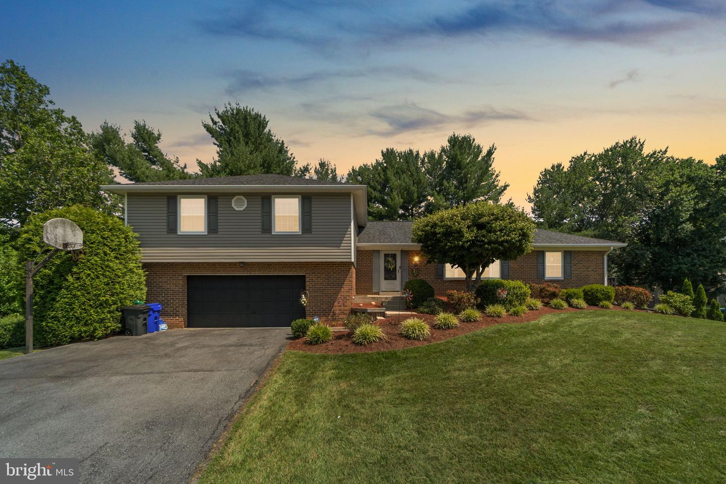 3621 Toddsbury Ln Property Photo 1