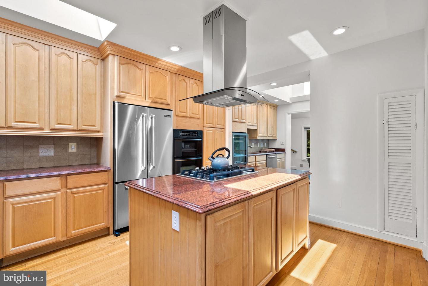 2816 Linden Ln Property Photo 11