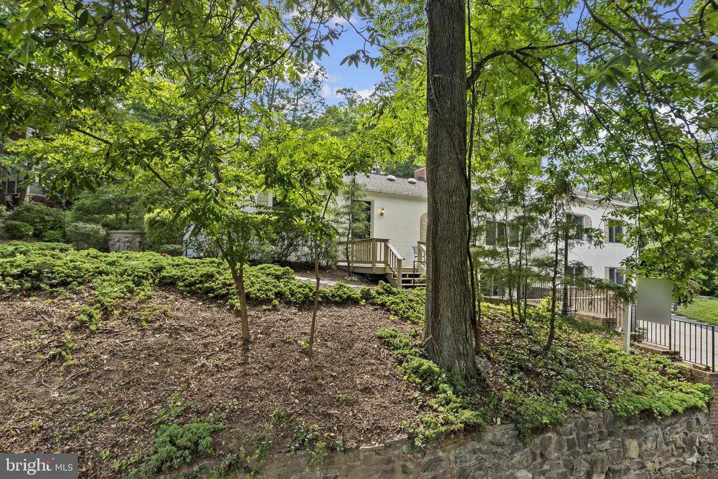 2816 Linden Ln Property Photo 56