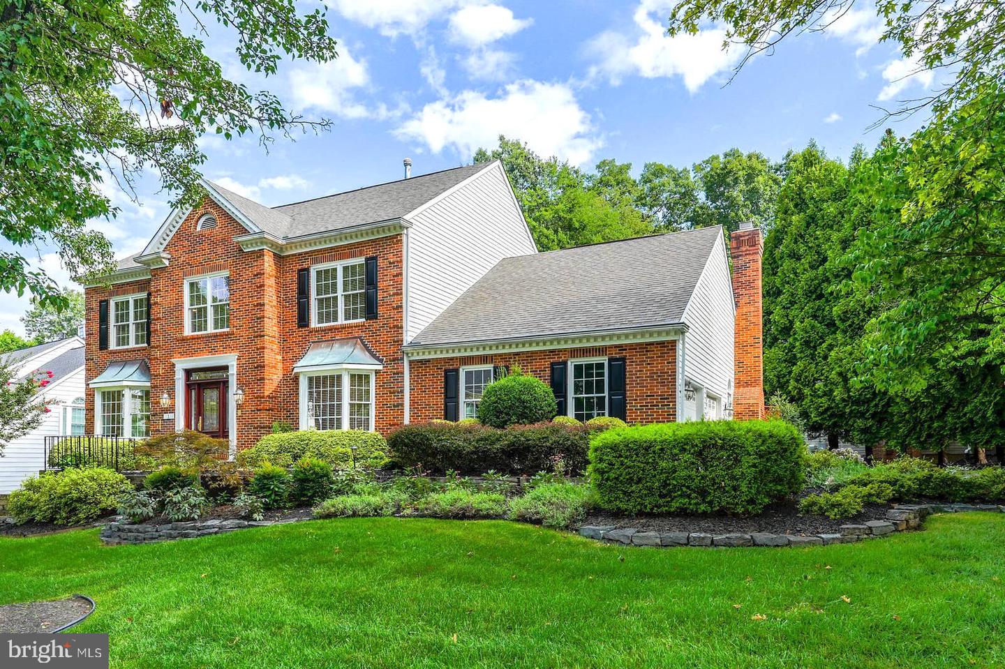 1 Turley Ct Property Photo 1