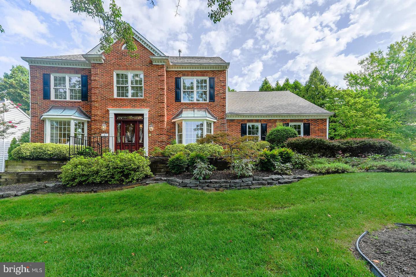 1 Turley Ct Property Photo 3