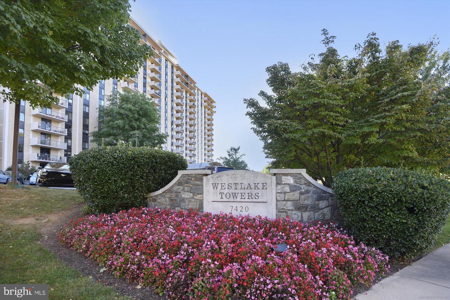 7420 WESTLAKE TER #1202