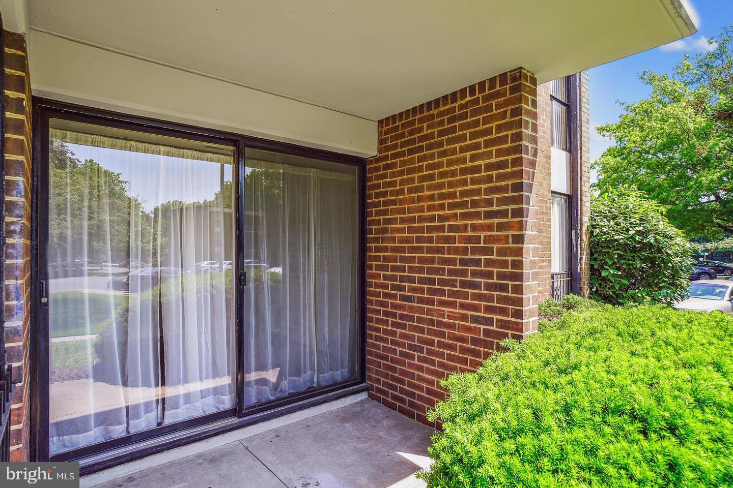 2101 Walsh View Ter #17-103 Property Photo 5