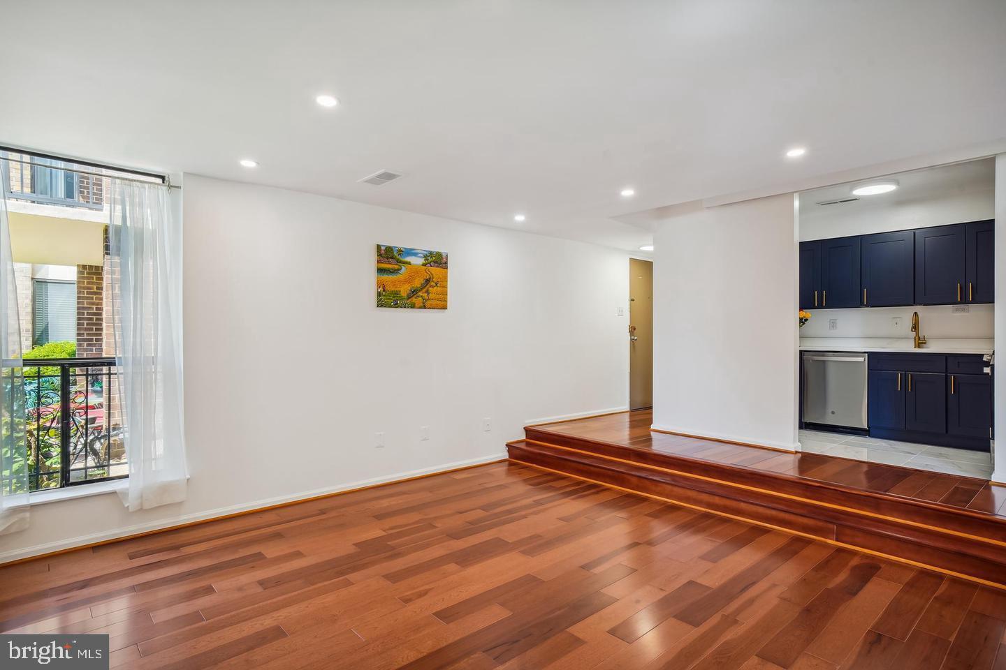 2101 Walsh View Ter #17-103 Property Photo 6