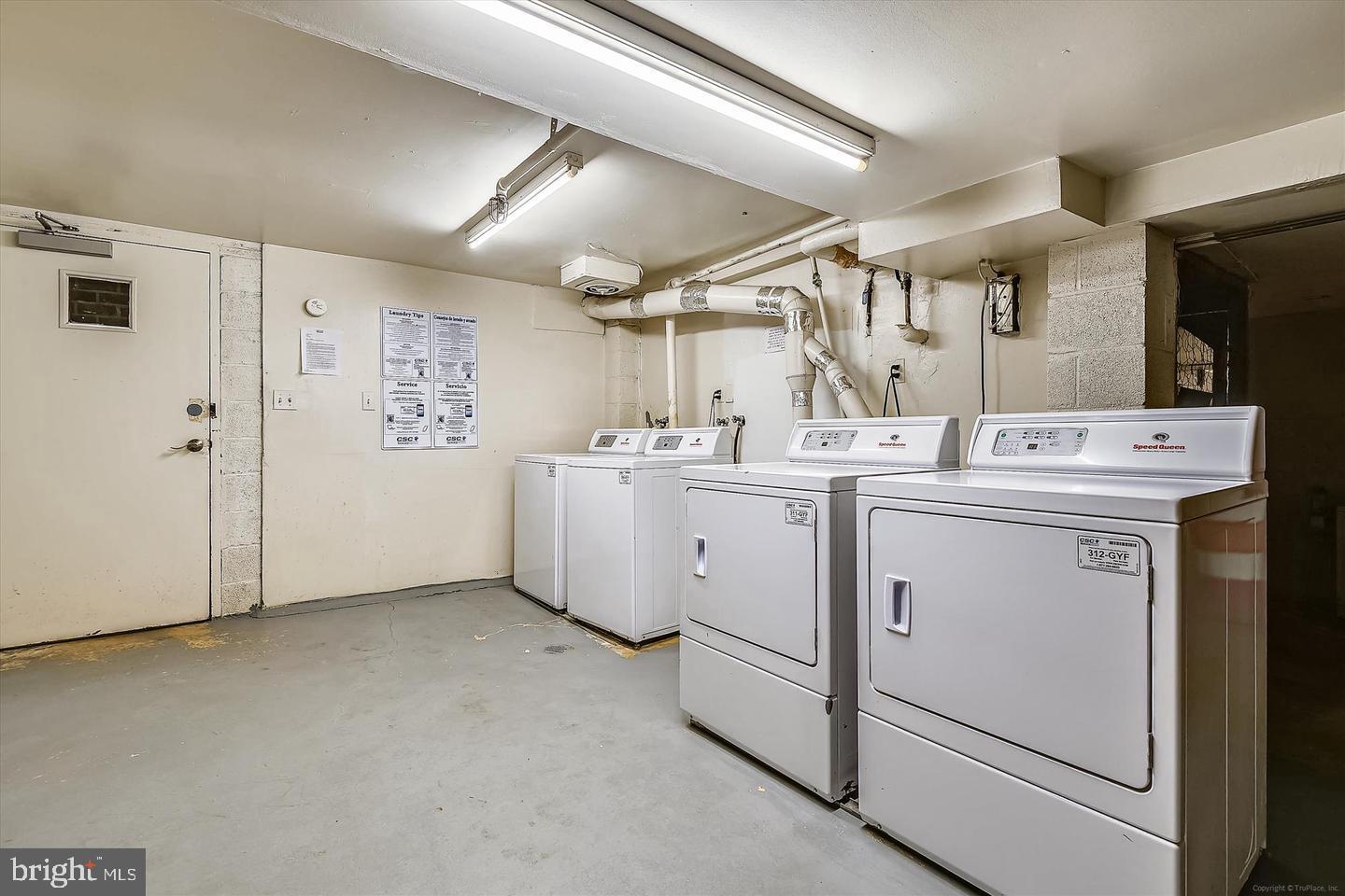 2101 Walsh View Ter #17-103 Property Photo 21