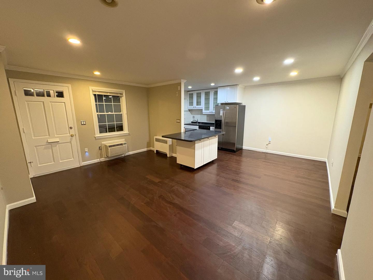 163 Talbott St #163 Property Photo 11