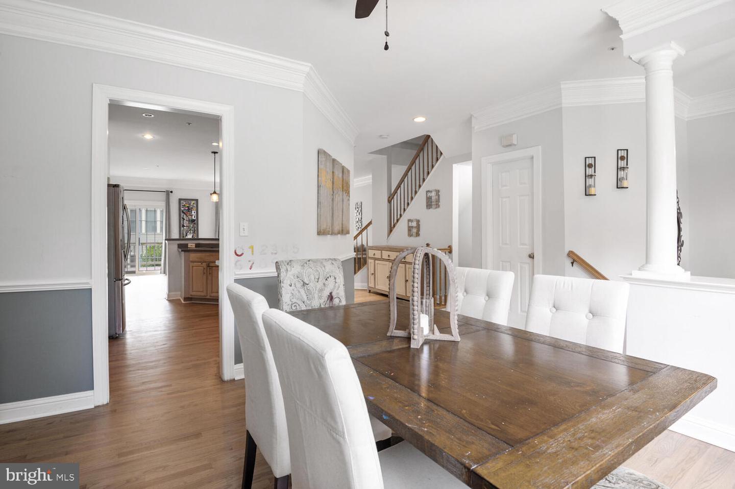 1320 Wild Oak Ter Property Photo 3