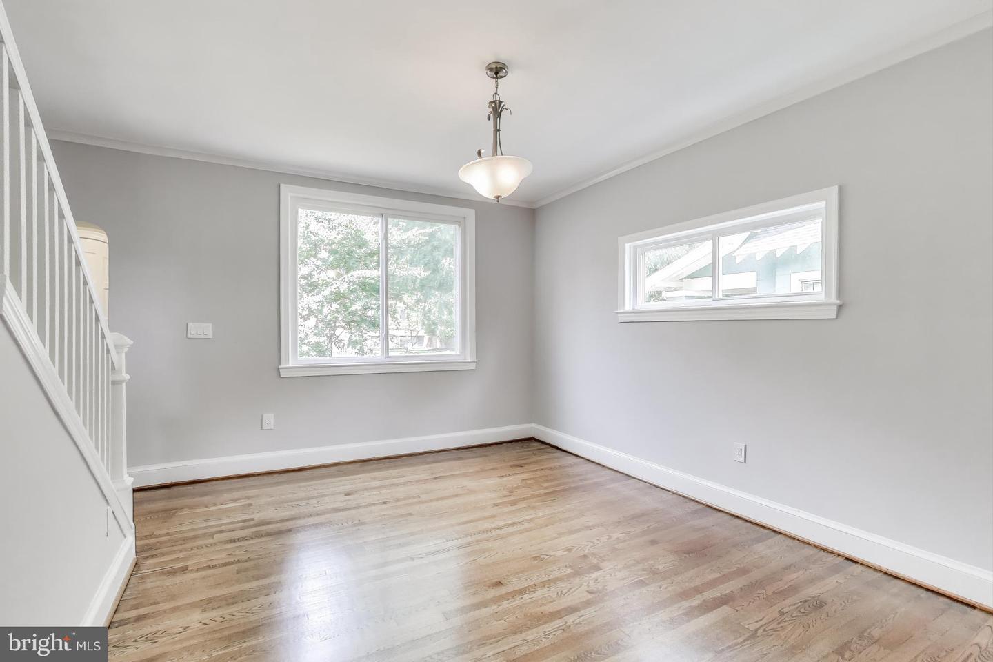 8209 Flower Ave Property Photo 8