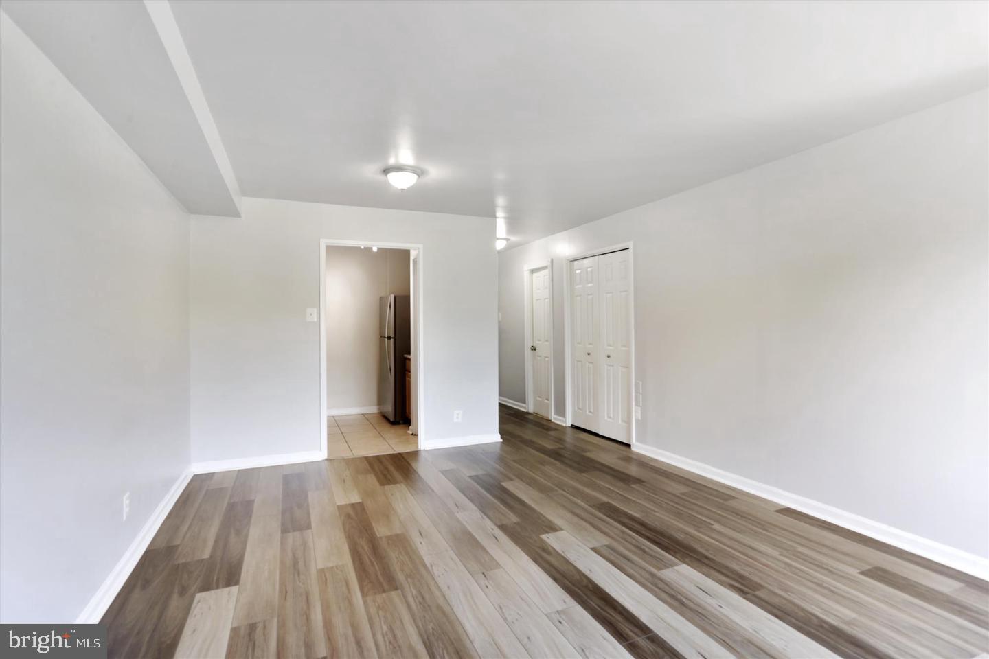1900 Lyttonsville Rd #602 Property Photo 6