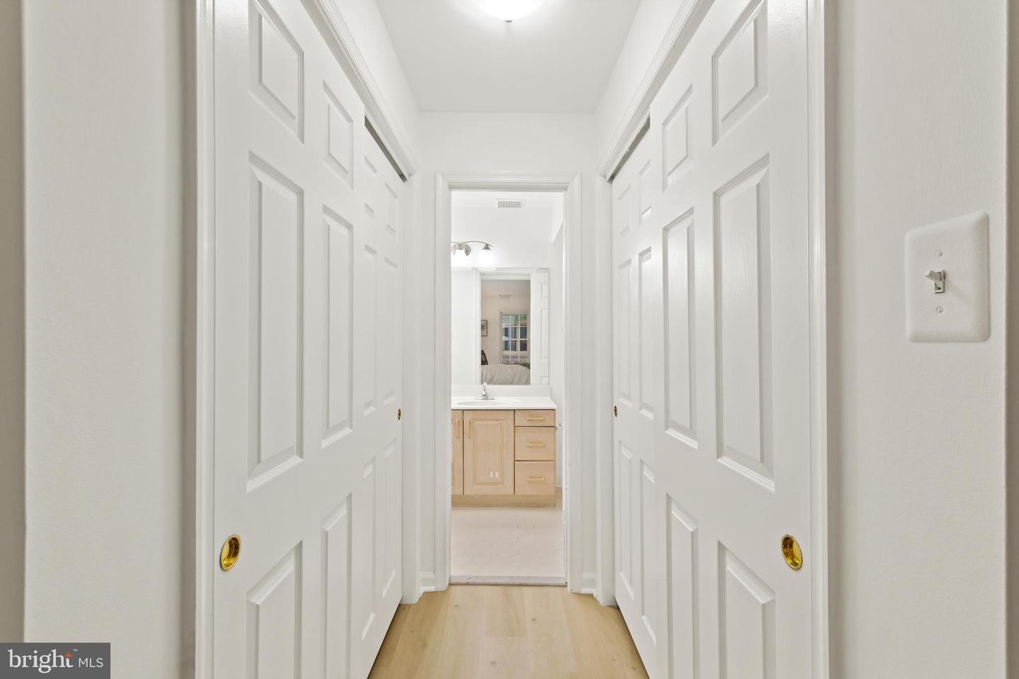 5 Luxberry Ct #2 Property Photo 17
