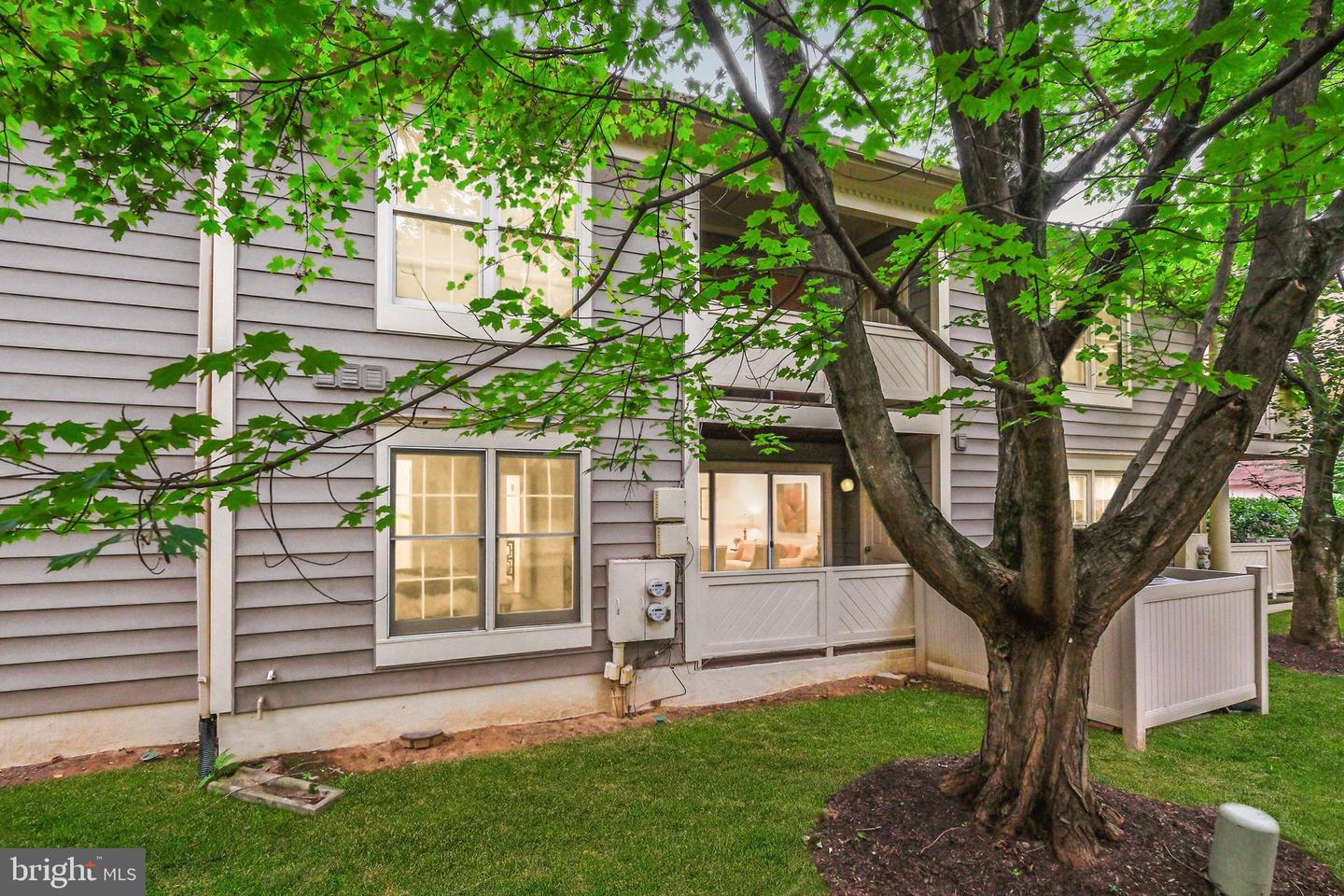 5 Luxberry Ct #2 Property Photo 30