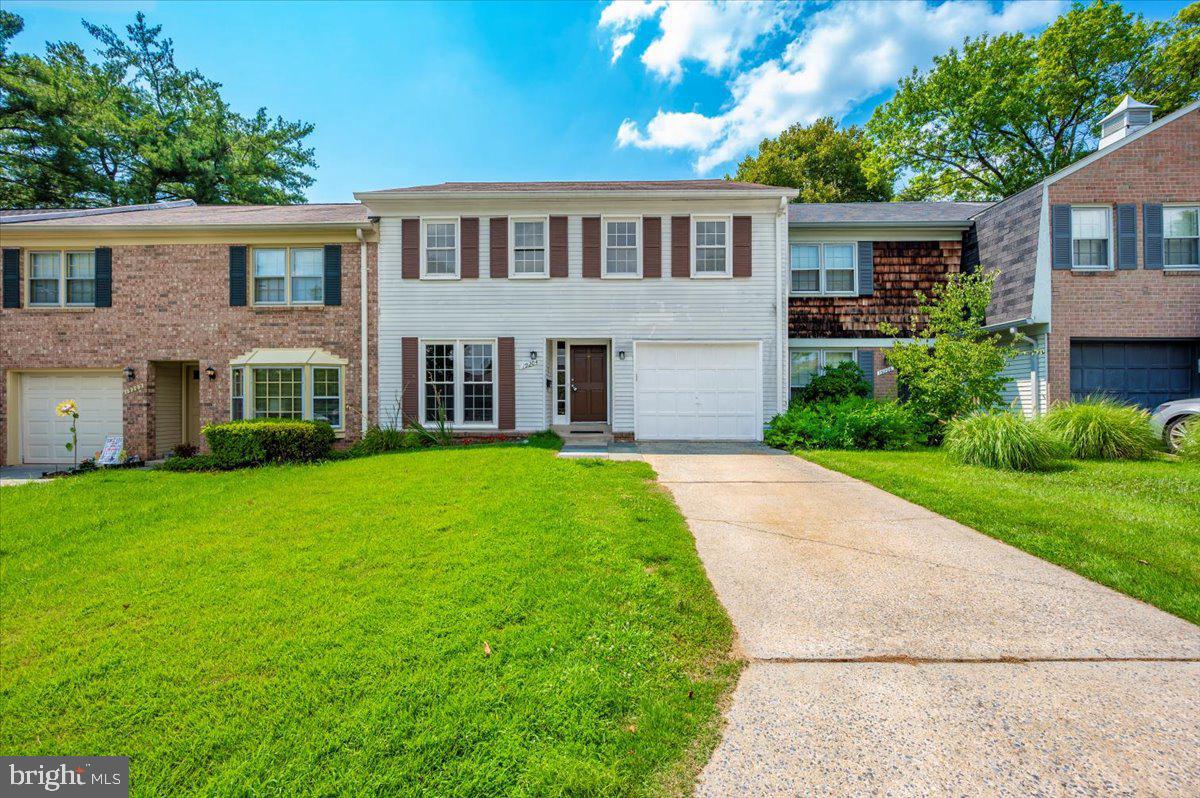 19204 Racine Ct Property Photo 1