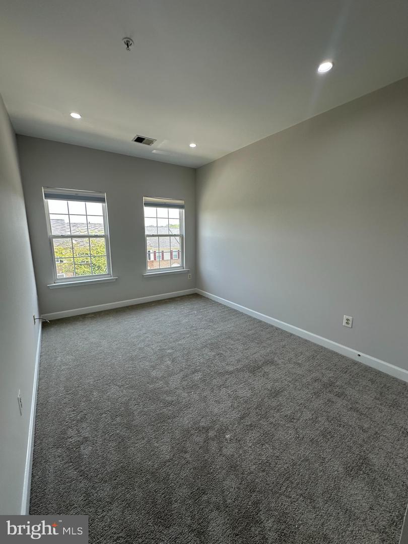 23323 Brewers Tavern Way Property Photo 9
