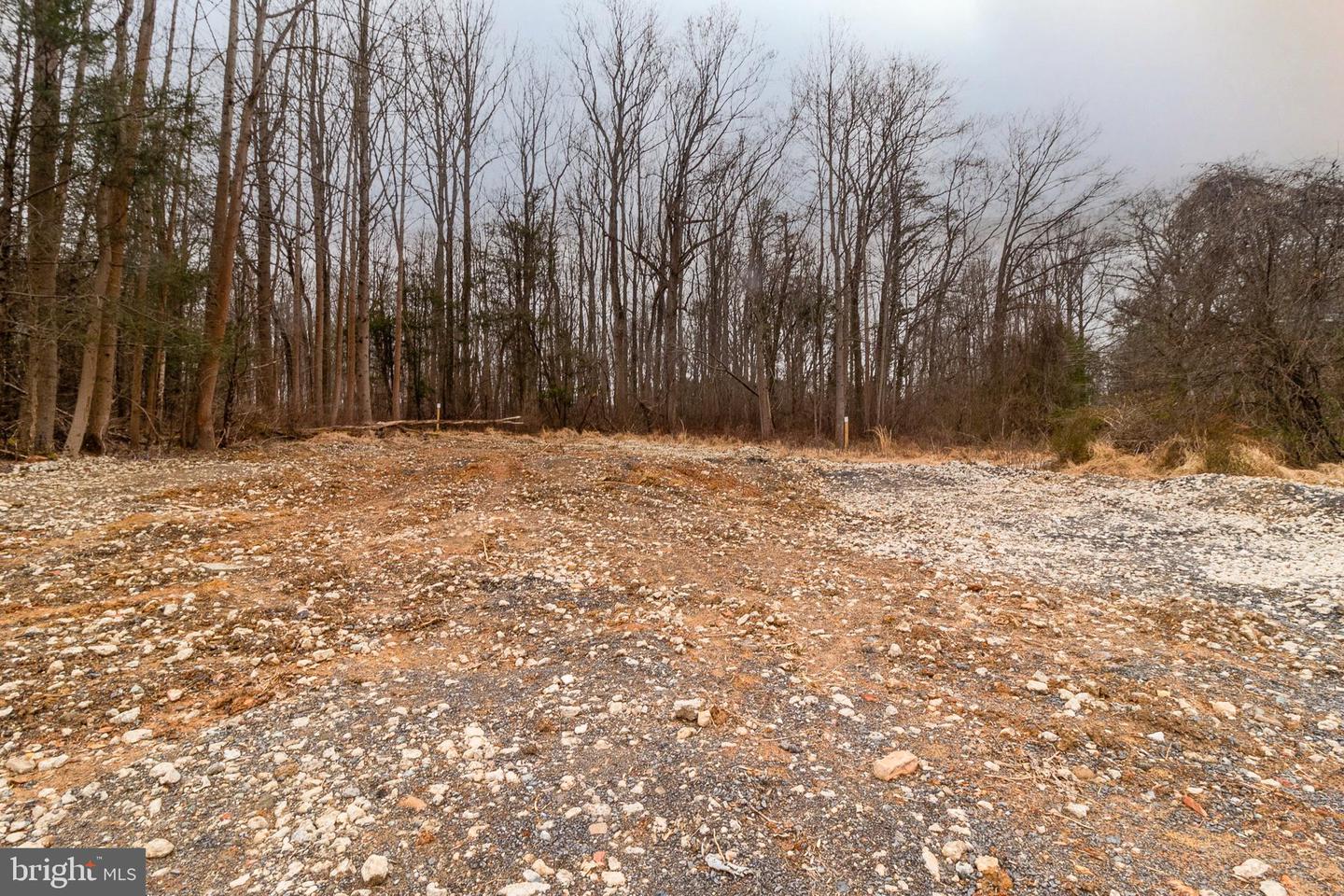 1625 Ashton Rd Property Photo 3