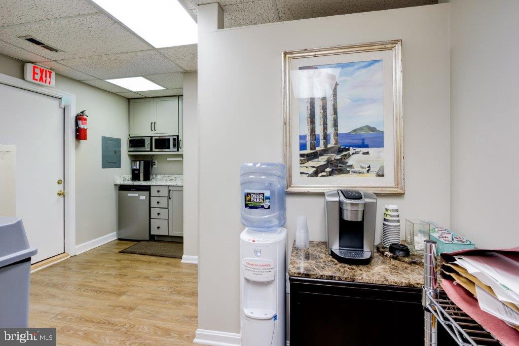 11303 Amherst Ave #3 Property Photo 13