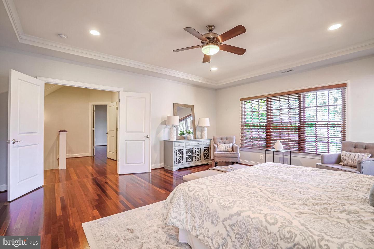 4501 Walsh St Property Photo 19