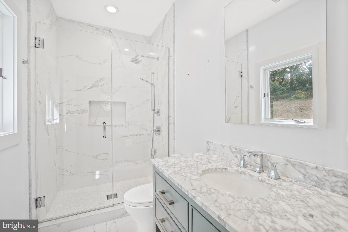 10823 Lockland Rd Property Photo 26