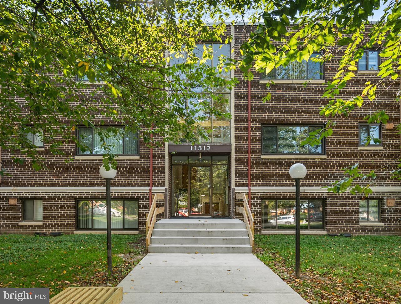 11512 BUCKNELL DR #203 Property Photo 1