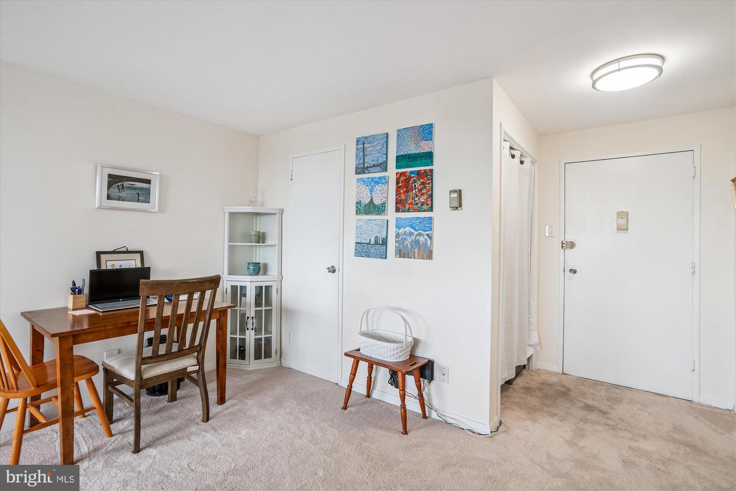 1900 Lyttonsville Rd #1308 Property Photo 6
