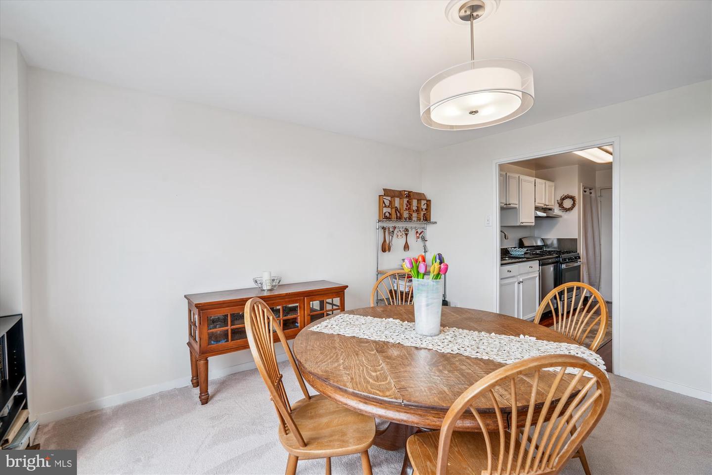 1900 Lyttonsville Rd #1308 Property Photo 13