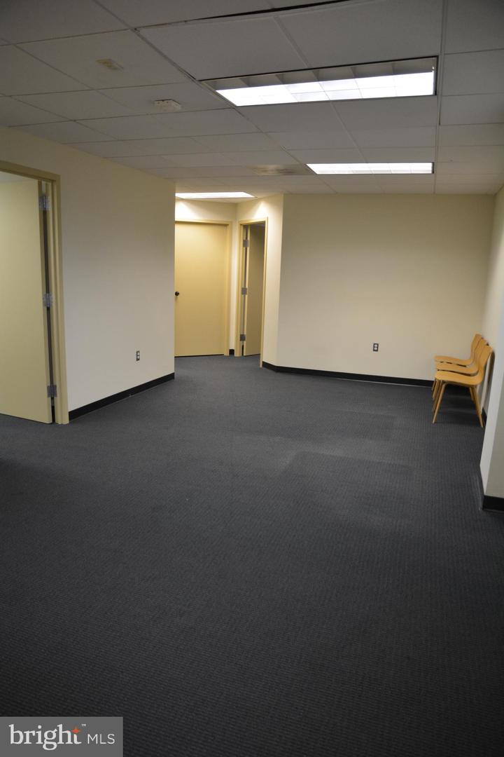 438 N Frederick Ave #435 Property Photo 10