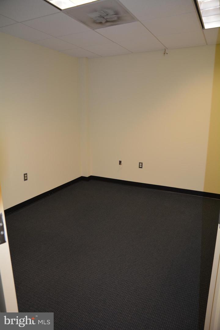 438 N Frederick Ave #435 Property Photo 15