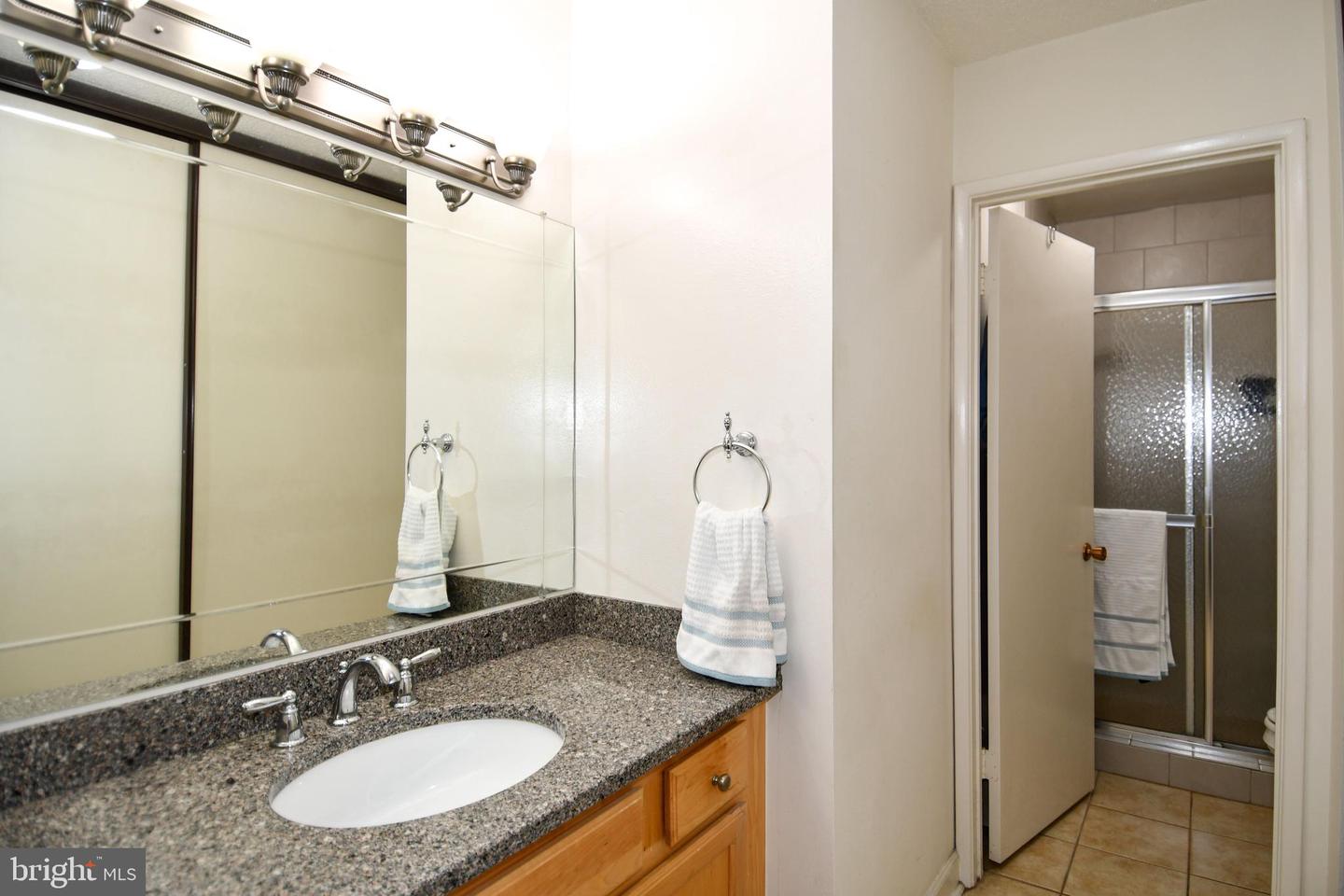 3500 Forest Edge Dr #15-2e Property Photo 12