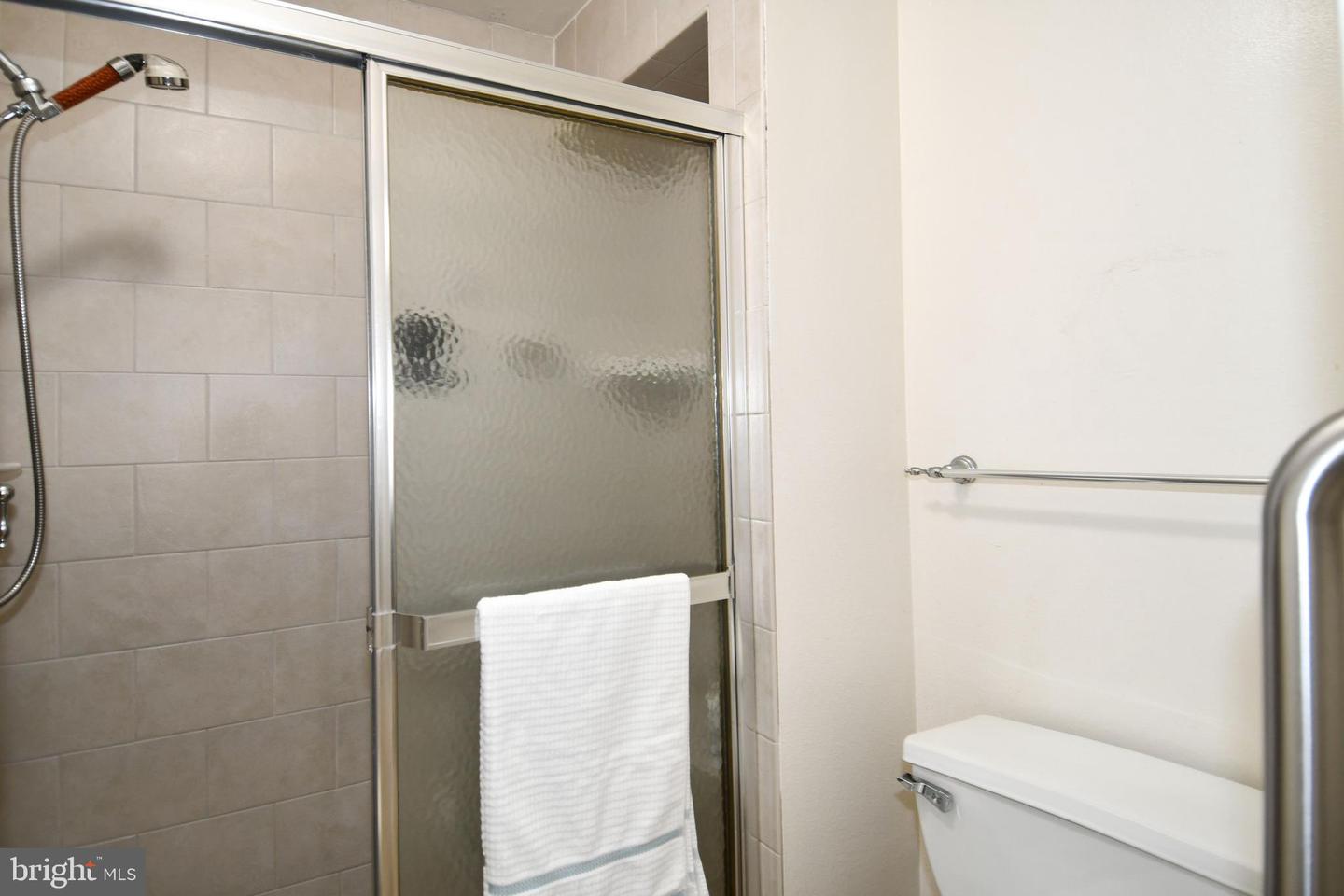 3500 Forest Edge Dr #15-2e Property Photo 13