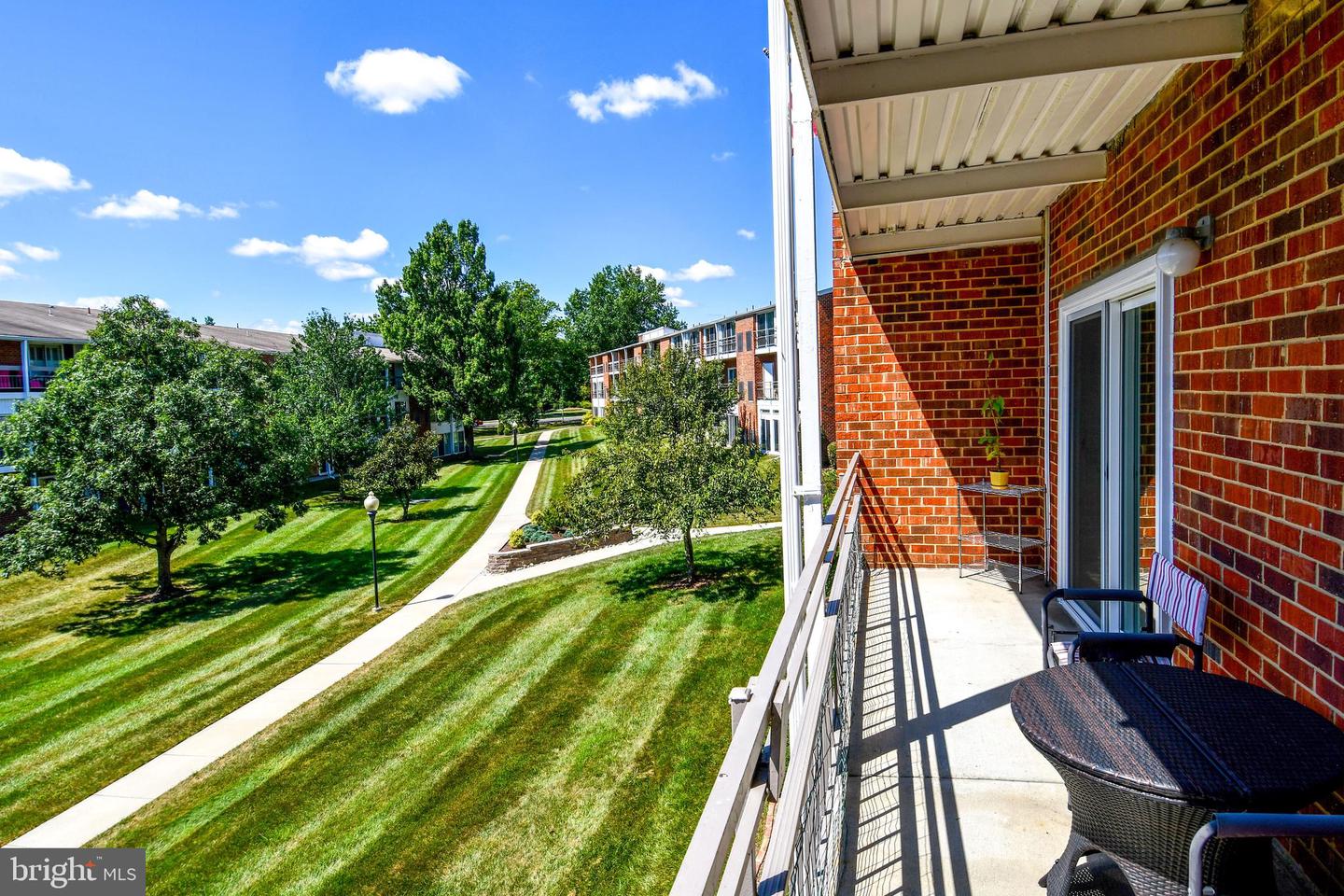 3500 Forest Edge Dr #15-2e Property Photo 18
