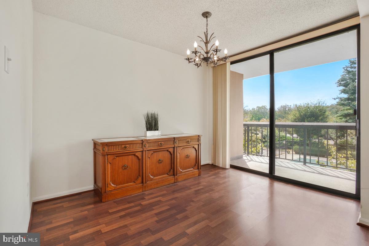 7401 Westlake Ter #215 Property Photo 11