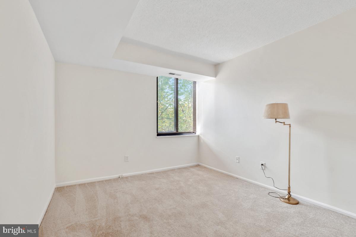 7401 Westlake Ter #215 Property Photo 25