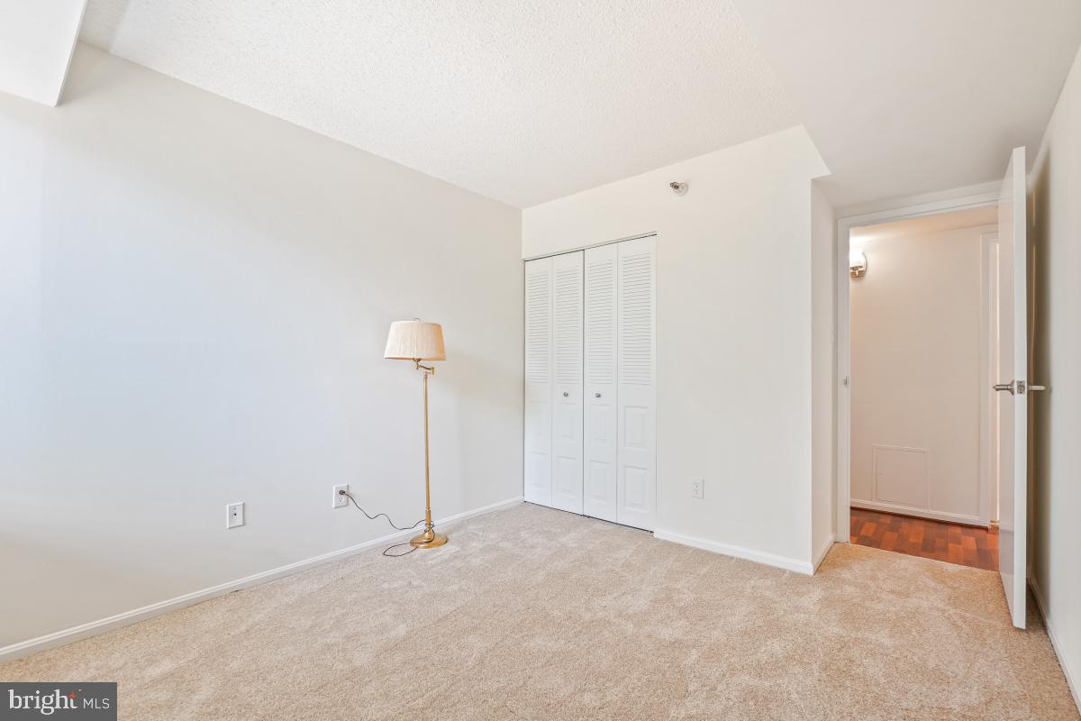 7401 Westlake Ter #215 Property Photo 26