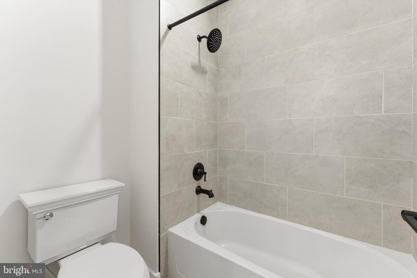 19110 Tatie Way Property Photo 26