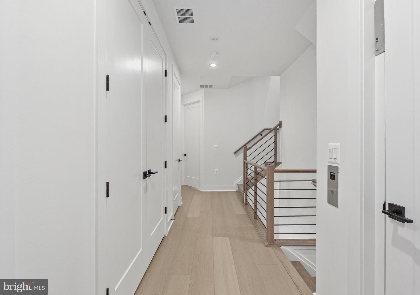 8603 Erdem Pl Property Photo 17