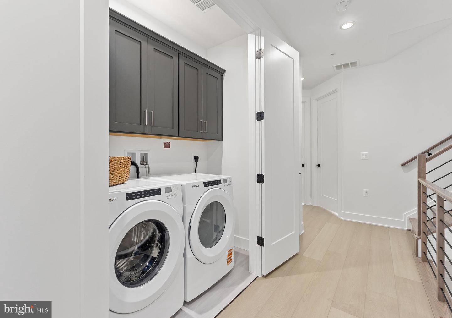 8603 Erdem Pl Property Photo 18